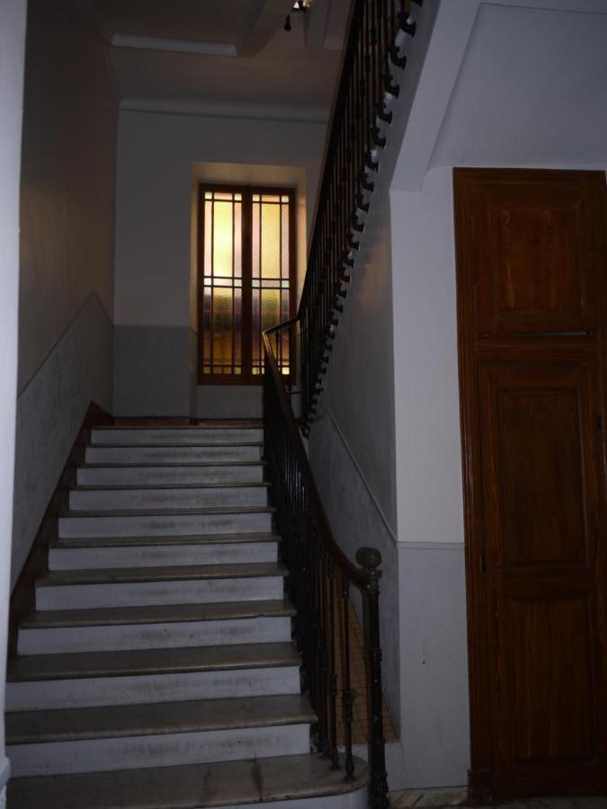 Barla 3 - A Spacious One Bedroom Apartment Near Place Garibaldi 尼斯 外观 照片